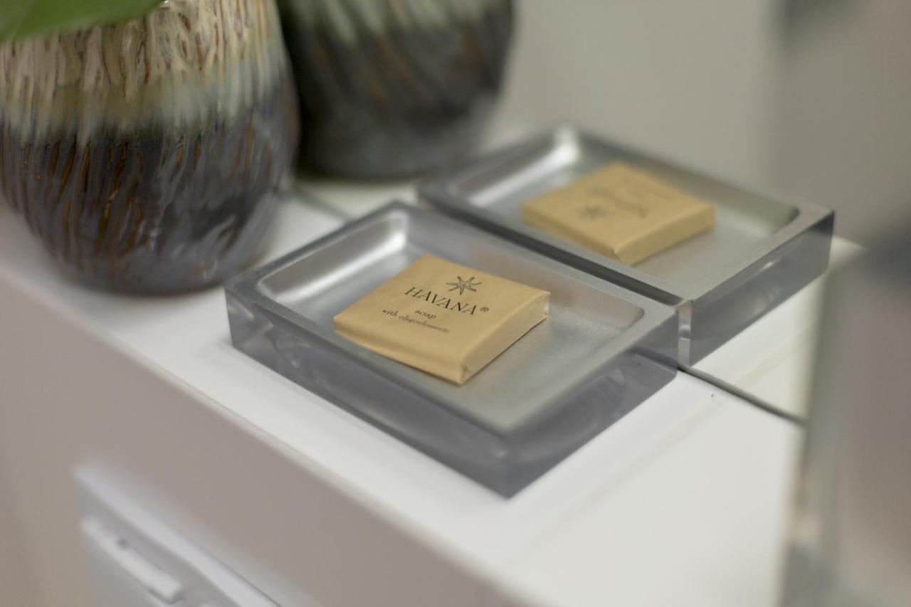 Wola Chic Silver Studio วอร์ซอ ภายนอก รูปภาพ